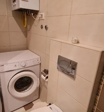 Design Business Lux 4 Star 