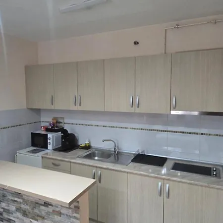 Design Business Lux 4 Star 