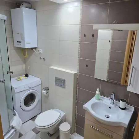 Design Business Lux 4 Star 