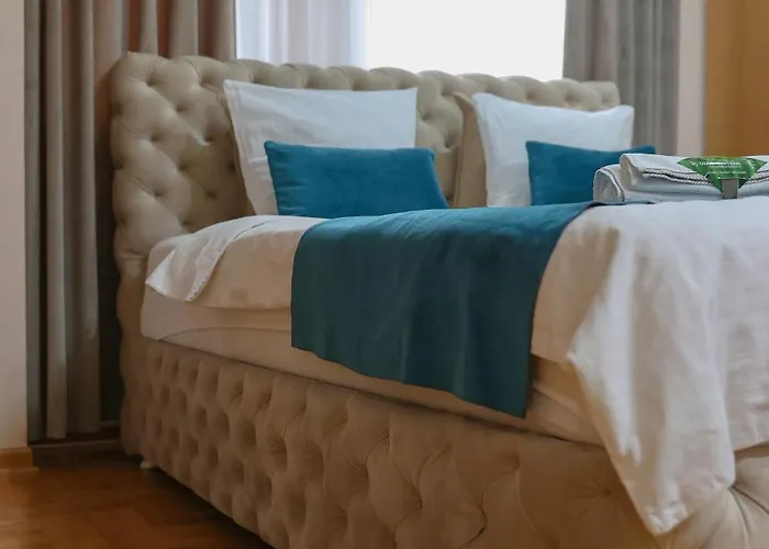 Design Business Lux 4 Star 